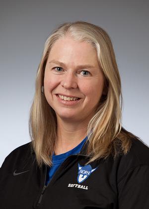 Tracy Hjelle | Pitching Coach